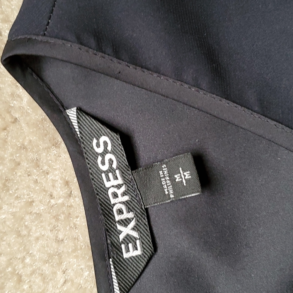 Express top - Picture 2 of 7